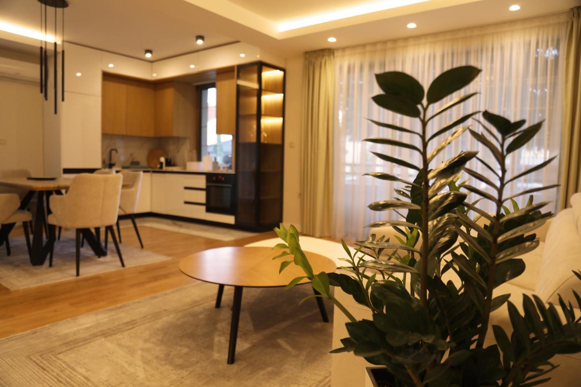 Brand New Lux Apartment Skopje Luaran gambar