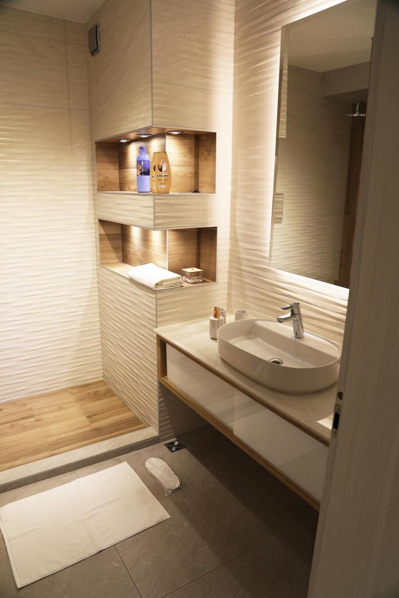 Brand New Lux Apartment Skopje Luaran gambar